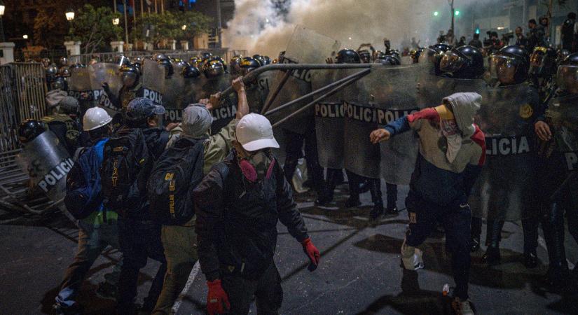 Rendkívüli állapot van a fővárosban és a legnagyobb kikötővárosban