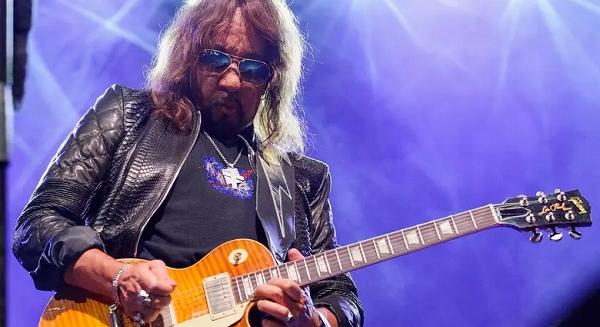 Elhunyt Ace Frehley, a KISS alapító gitárosa