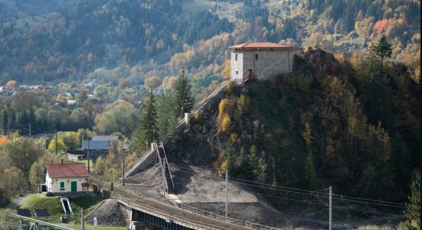 Újjáépült a Rákóczi-vár Gyimesbükkben, az ezeréves határon