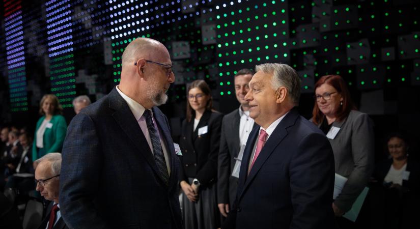 Kelemen a Máérton: a politikának az emberekről és a jövőről kell szólnia