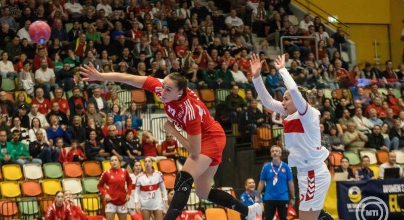 Az EB bronzérmes magyar női kézilabda-válogatott 43-30-ra legyőzte a török csapatot Nagykanizsán