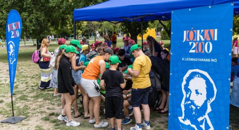 Csaknem tizenkétezer gyerek számára biztosított kulturális programokat a PKÜ az Erzsébet-táborban