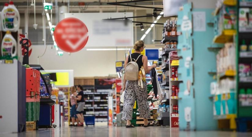 Oregánót írtak a csomagolásra, pedig van abban más is… begyűjtik a boltokból az összeset!