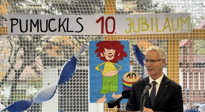 Soltész Miklós: A német közösség tagjai jó iskolákat, jó óvodákat visznek, nem véletlenül bővül ezek száma szerte az országban