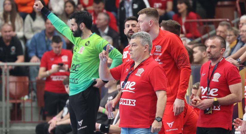 Megmagyarázhatatlan jelenetek a Veszprém–Sporting meccsen ( videó)