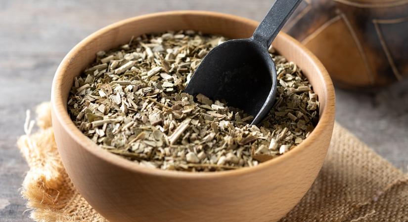 Morzsolt oregánót hív vissza a forgalmazó olívalevél-szennyeződés miatt