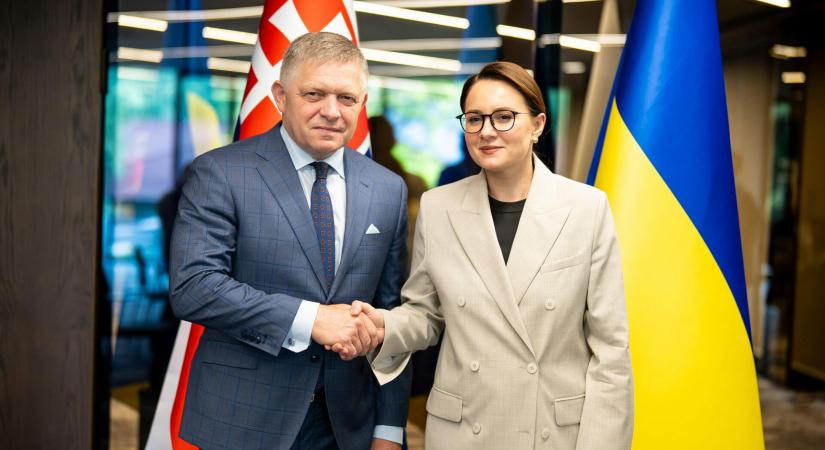 Több kormányközi megállapodást aláírt a szlovák és az ukrán kormány