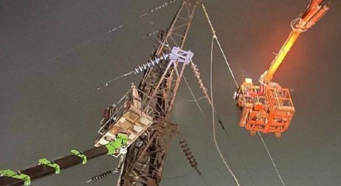 Zelenszkij: az USA kész segíteni Ukrajna megrongálódott energiarendszerének a helyreállításában