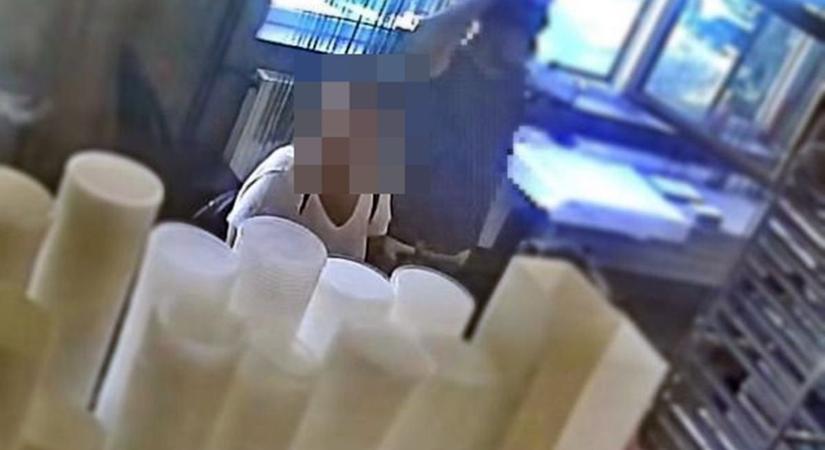 Csalással gyanúsítanak egy nőt, aki nem a saját SZÉP-kártyájával fizetett Csornán