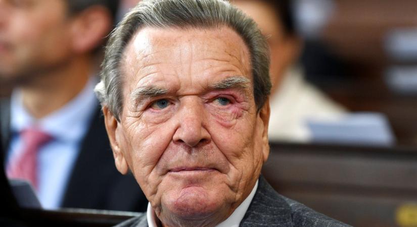 Gerhard Schröder védelmébe vette az Északi Áramlat 2 megépítését