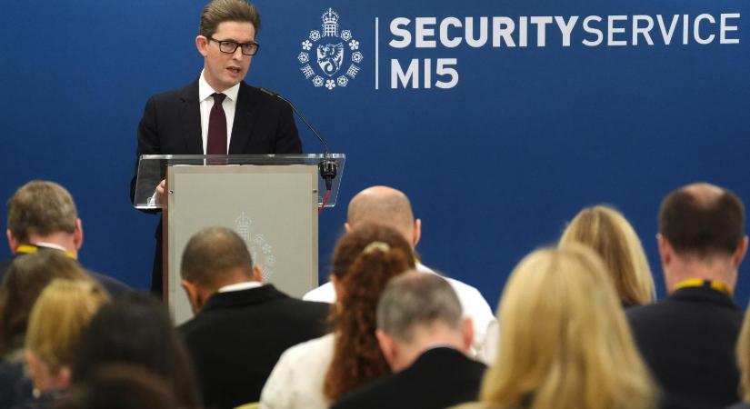 MI5: Egyszerre fenyegetik az Egyesült Királyságot a terroristák és az ellenséges államok