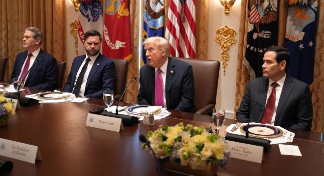 Trump: remélem, hogy véget vethetünk Ukrajna háborújának anélkül, hogy a Tomahawkra gondolnánk