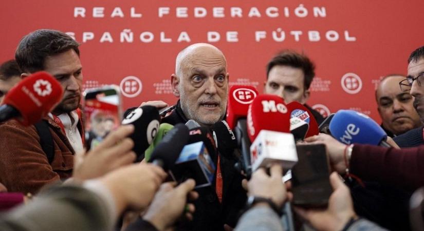 Óriási a felháborodás Spanyolországban: a Barca és a Real meccsén is tüntetés várható