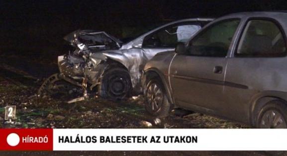 Álló kocsisorba csapódott egy román rendszámú teherautó az M4-esen