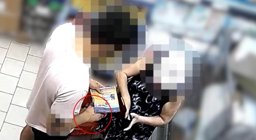Videón a gyalázatos büntett – Másodpercek alatt tűnt el az idős nő 170 ezer forintja