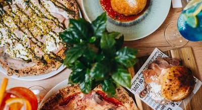 Extra olasz smash burger, tökéletes nápolyi pizza, jó hangulat – A megújult Amore di Napoliban jártunk