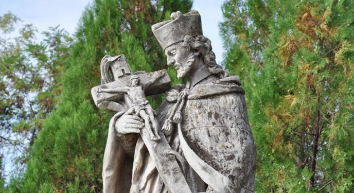 Feltörnék a gyónási titkot - ilyet még a kommunisták se csináltak