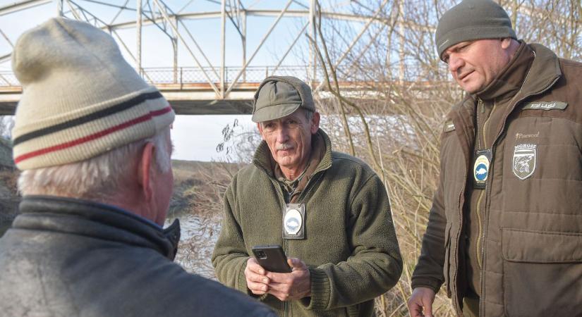 Kapása volt balatoni halőröknek: megbuktak, durva bírságot fizetnek a pecások
