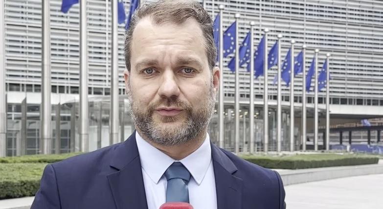 Az Európai Bizottság felszólította Magyarországot, hogy tartóztassa le a budapesti békecsúcs résztvevőit  videó