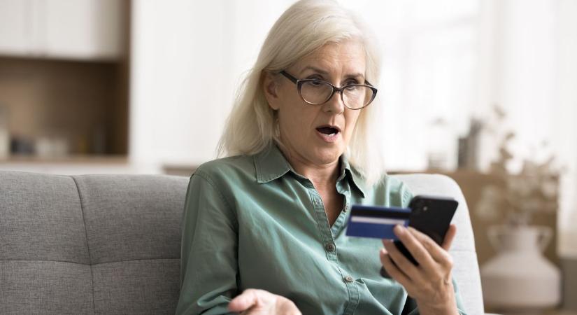 Megdöbbentő telefonos átverés: milliókat csaltak ki egy somogyi nőtől a rendőrök nevében