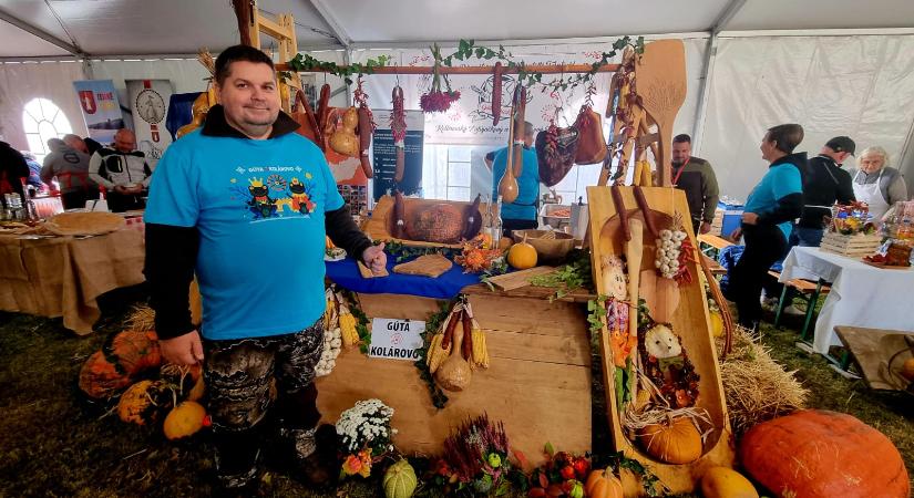 Purukban újra forr a jókedv – IV. Puruki Disznótoros és Kolbásztöltő Fesztivál Gútán (Képekkel)