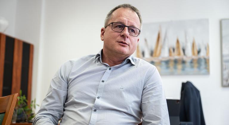 Eddig külföldre utaztunk érte, most Magyarországon is elérhető az életet adó eljárás