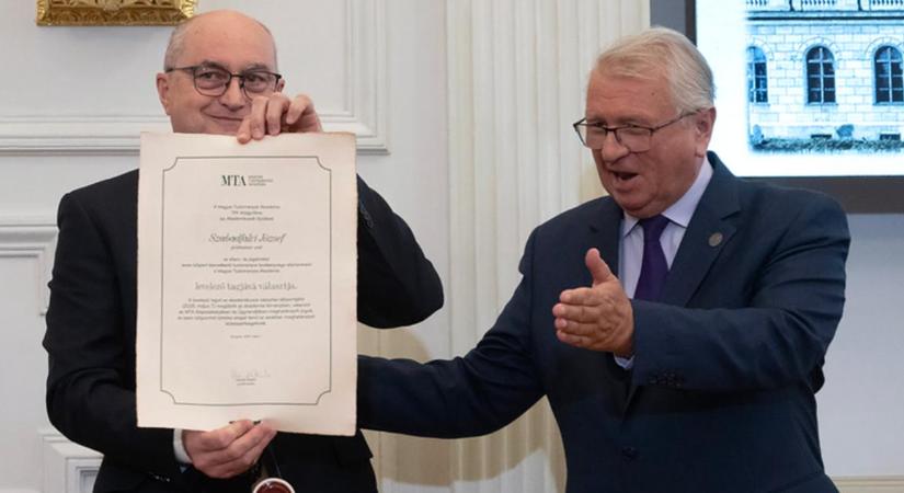 A Magyar Tudományos Akadémia levelező tagja lett a Debreceni Egyetem tanára