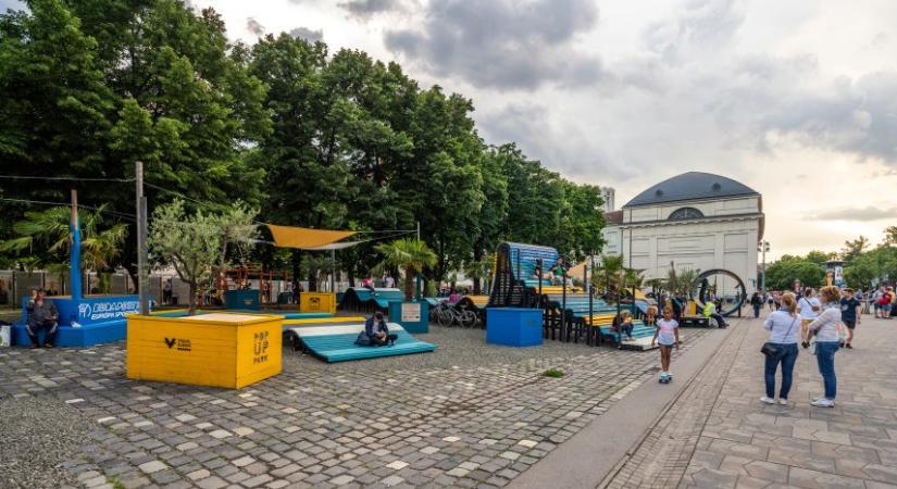 Hogyan lehet egy virágládából városi forradalom?