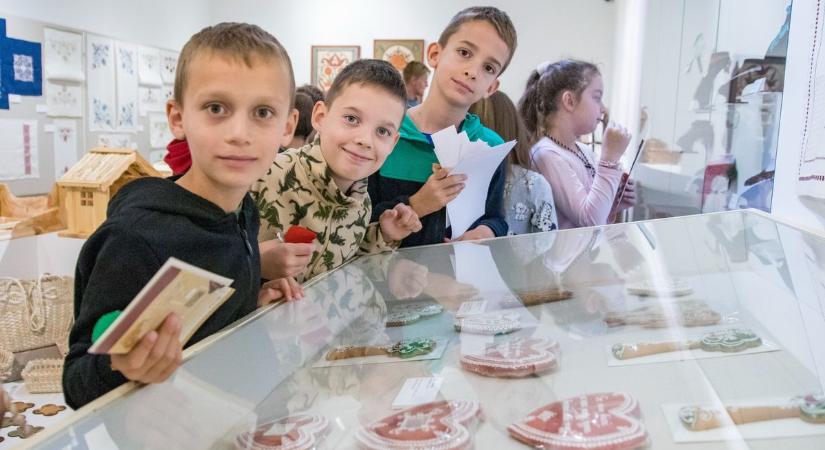 Vannak gyerekek, akik igazán élvezték a szombati iskolát Miskolcon! - fotókkal, videóval