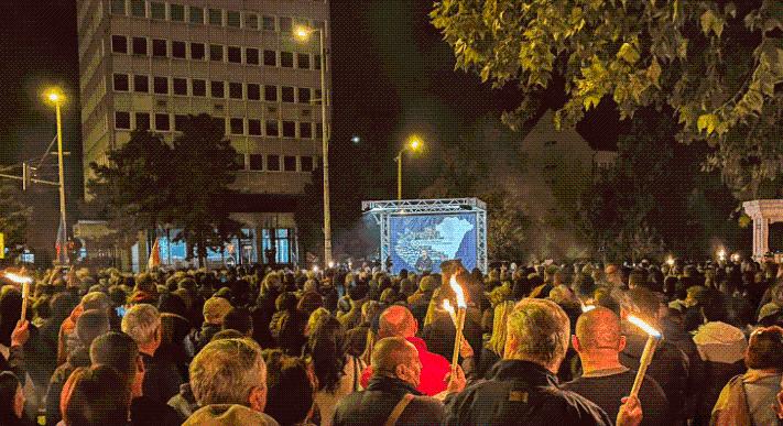 Isten mentsen a „jóízű rendszerváltástól”