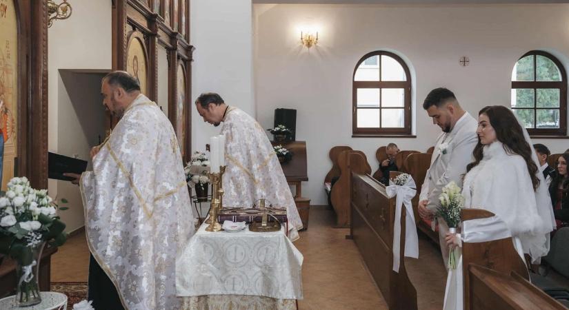 A motoros atya különös cselekedete Kisvárdán