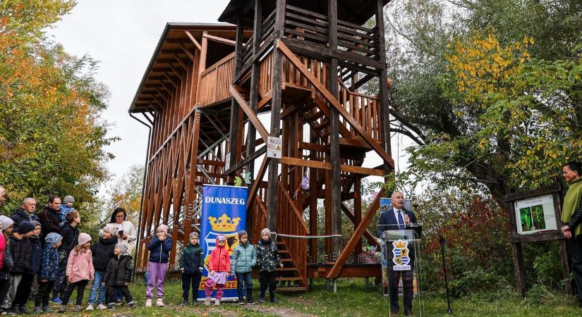 Harminchat lépcső vezet a Morotva-tó szépségéhez – Átadták az új kilátót – XXL galéria