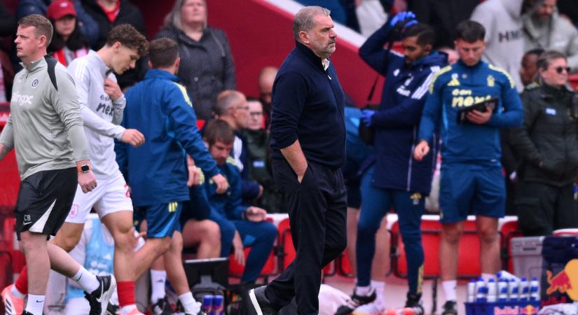 Simán nyert idegenben a Chelsea, romokban az előző Premier League-idény meglepetéscsapata