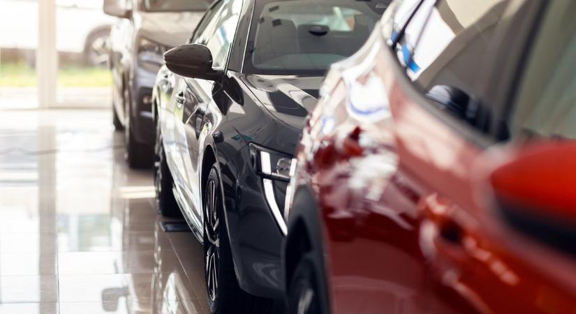 Ezt már az amerikaiak sem bírják – hihetetlen tömegek fizetik késve az autóhitelüket