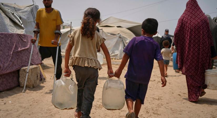 ENSZ: óriási feladatot jelent a humanitárius segélyek Gázavárosba juttatása