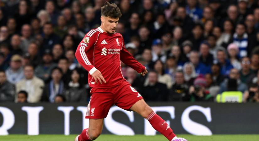 Káosz a Liverpool edzésén, Kerkez földre vitte csapattársát