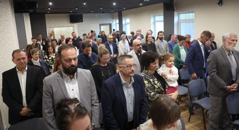 Nagy az öröm és a reménység a városban: új imaház és gyülekezeti terem nyílt Kaposváron