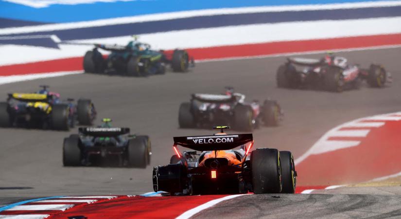 McLaren-dráma Austinban: Stella szerint tapasztalt pilóták óvatlansága vetett véget a sprintfutamuknak