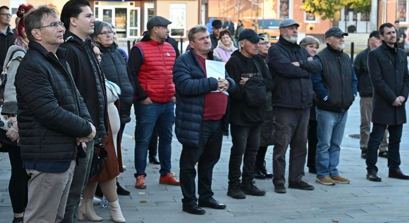 A Polgár naszád "behajózott" Füzesabonyba, a Kormorán színesítette a "vontatást"
