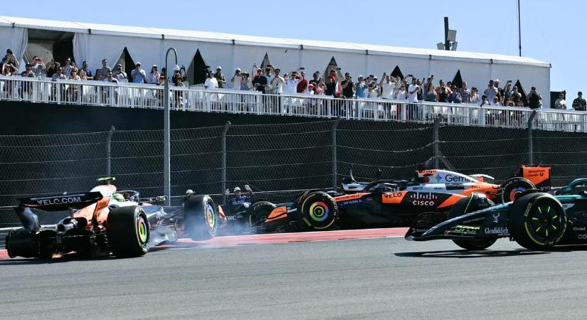 Kettős McLaren-kiesés, Verstappen-győzelem az austini sprinten