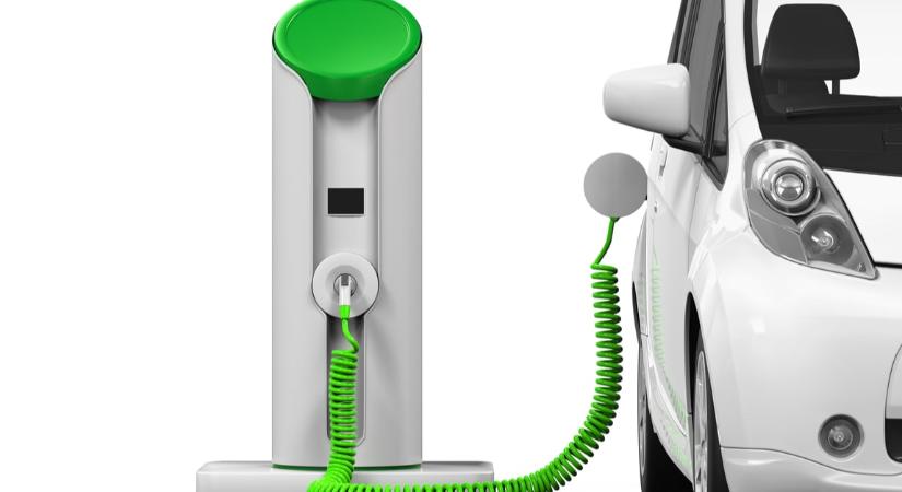Az elektromos márkák pár év múlva jelennek meg nagyobb tömegben a használtautó-piacon