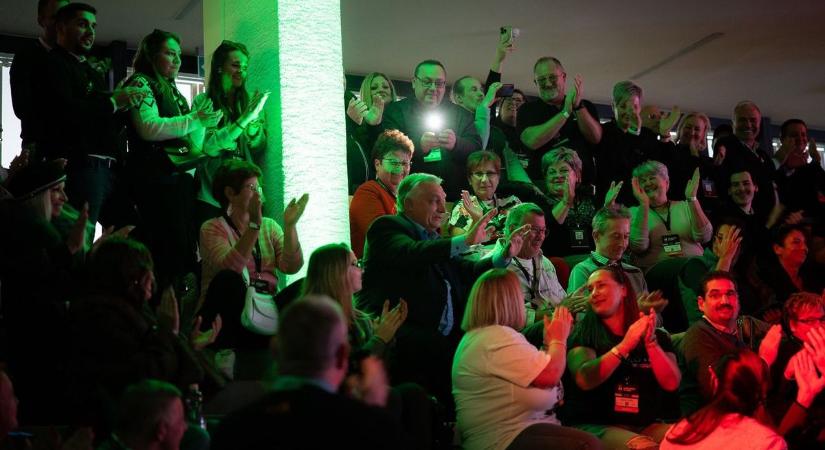 Orbán Viktor megmutatta, milyen a második Harcosok Klubja-edzőtábor (videó)