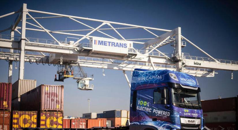 Több mint félmilliárdból épült magányos körforgalom várja a kormány lépését Zalában