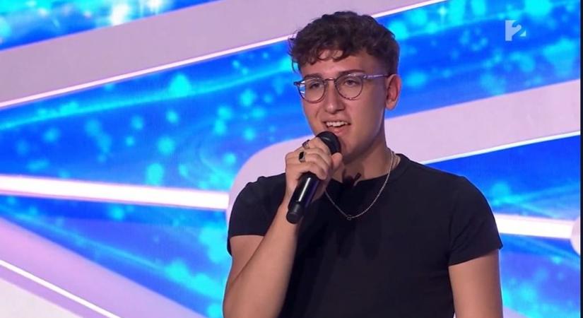 Leénekelte a csillagokat az égről a debreceni diák a Megasztárban, de vajon elég volt-e ez az élő show-hoz? – videóval