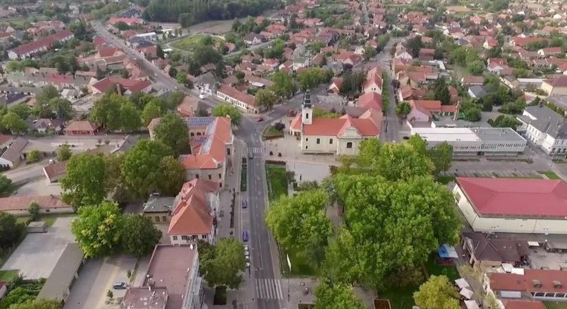 Elkezdődik az utcanévtáblák cseréje Kiskőrösön, itt a pontos ütemterv