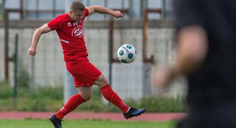 Kiütötte az NB III. listavezetőjét az SZVSE