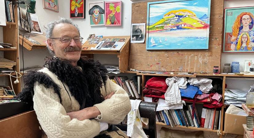 Festő a világ közepén