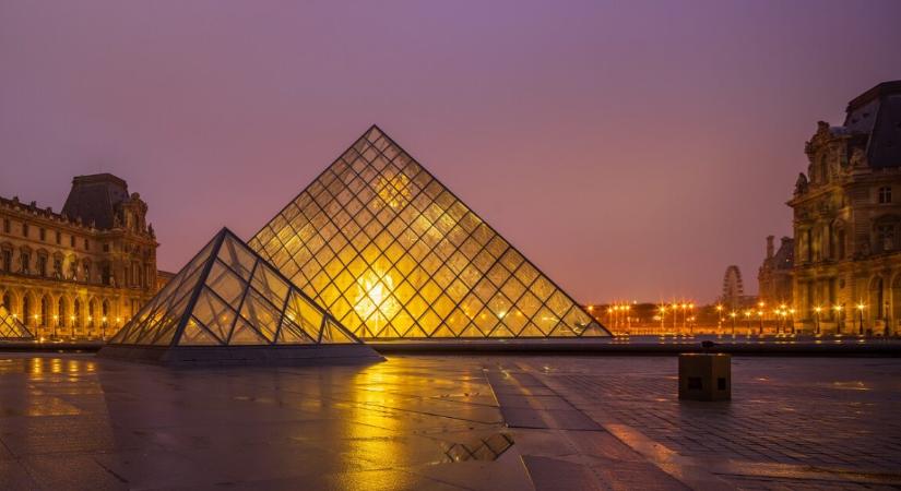 4 perc alatt tűntek el a francia koronázási ékszerek a Louvre-ból