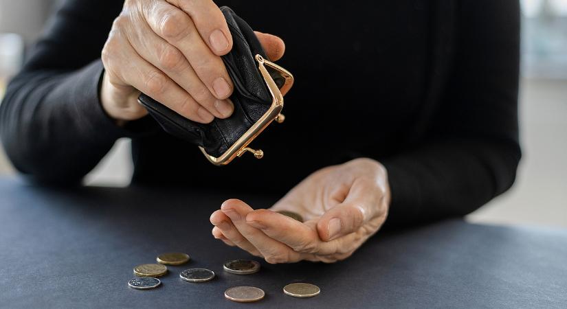 Elfogy a fizu, mielőtt megérkezne a következő: sokan így próbálnak túlélni