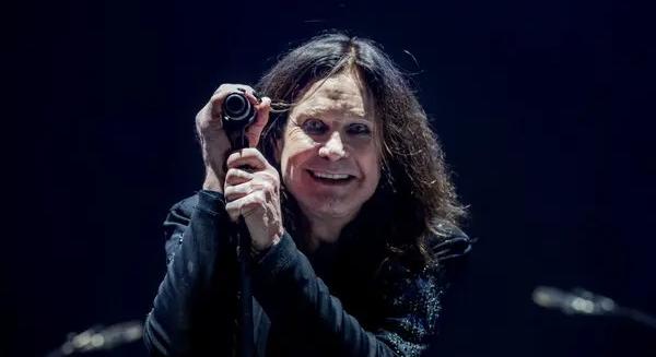 Ozzy Osbourne-ról nevét viselheti a Birmingham-i repülőtér?